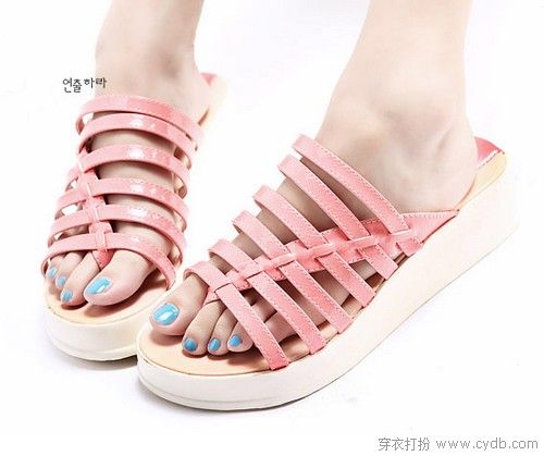 女人永遠(yuǎn)少雙鞋