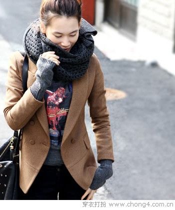 暢銷(xiāo)女裝打造新年氣息